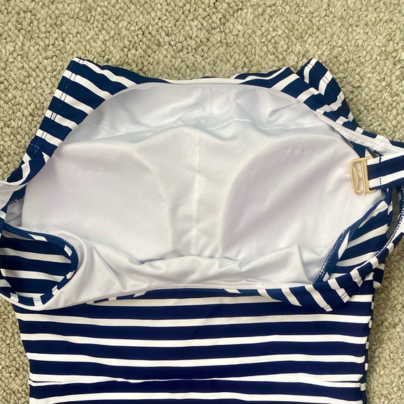 Lands End high neck one piece navy and white striped swimsuit, size medium - Picture 3 of 4